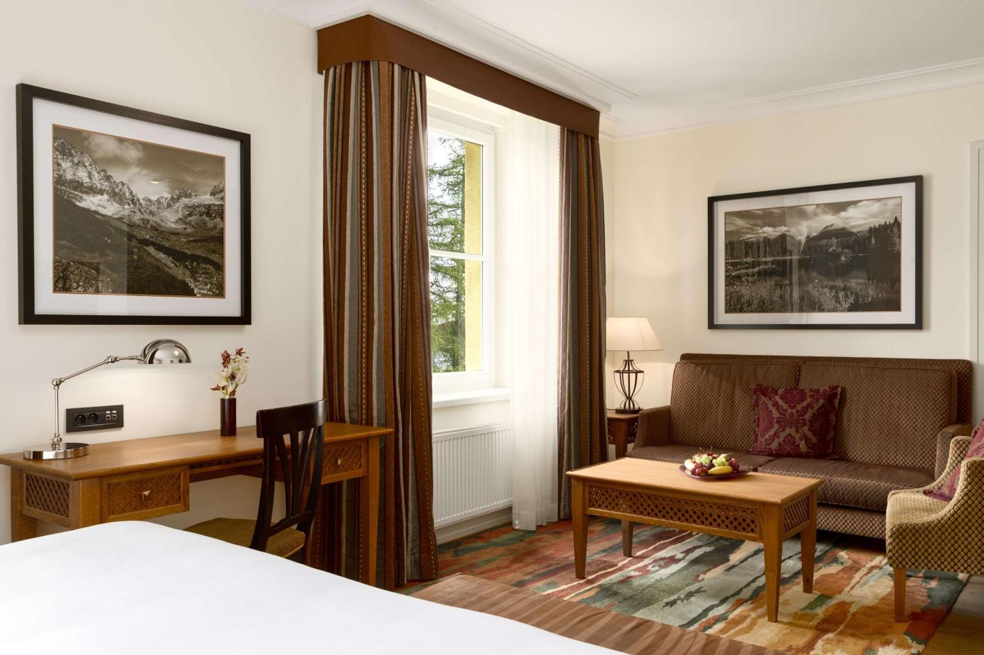 Grand Hotel Kempinski High Tatras Štrbské Pleso Exterior foto