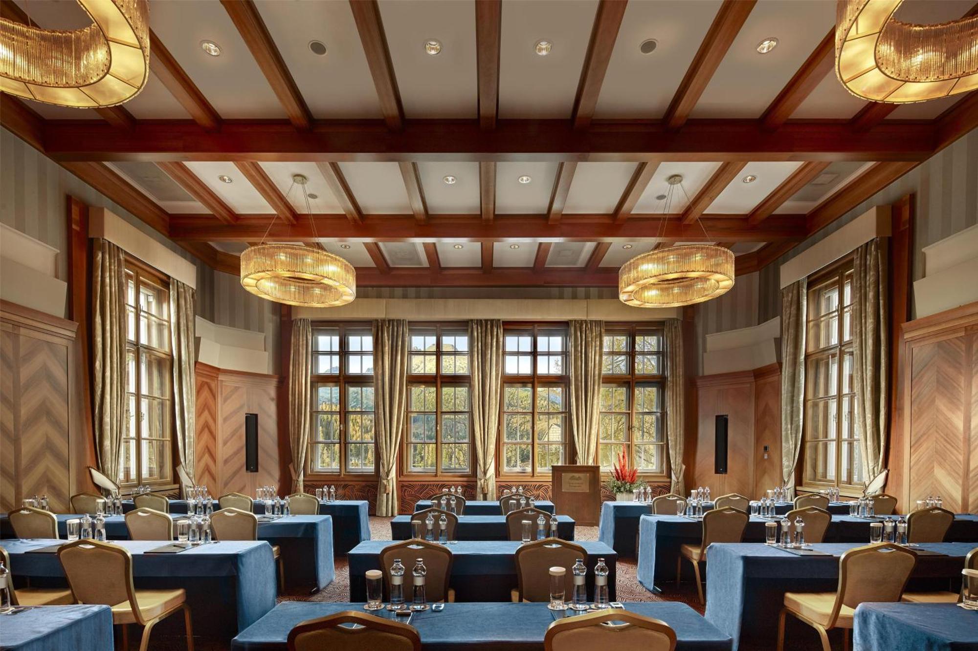 Grand Hotel Kempinski High Tatras Štrbské Pleso Exterior foto