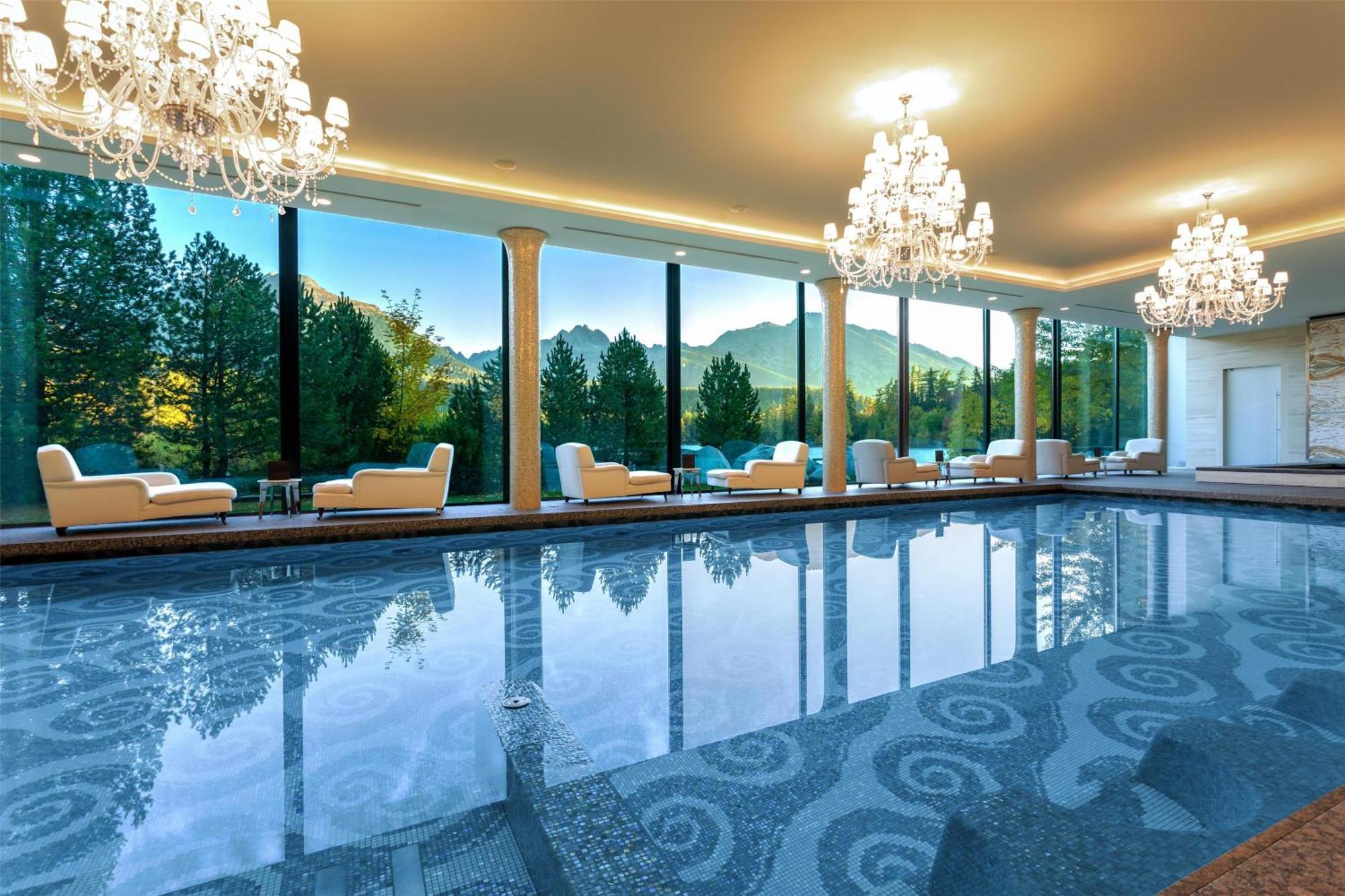 Grand Hotel Kempinski High Tatras Štrbské Pleso Exterior foto