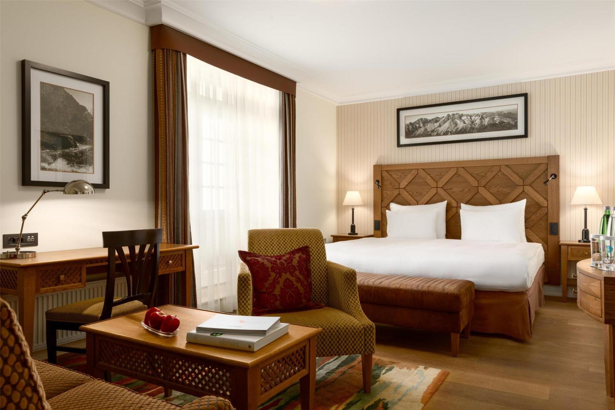 Grand Hotel Kempinski High Tatras Štrbské Pleso Exterior foto